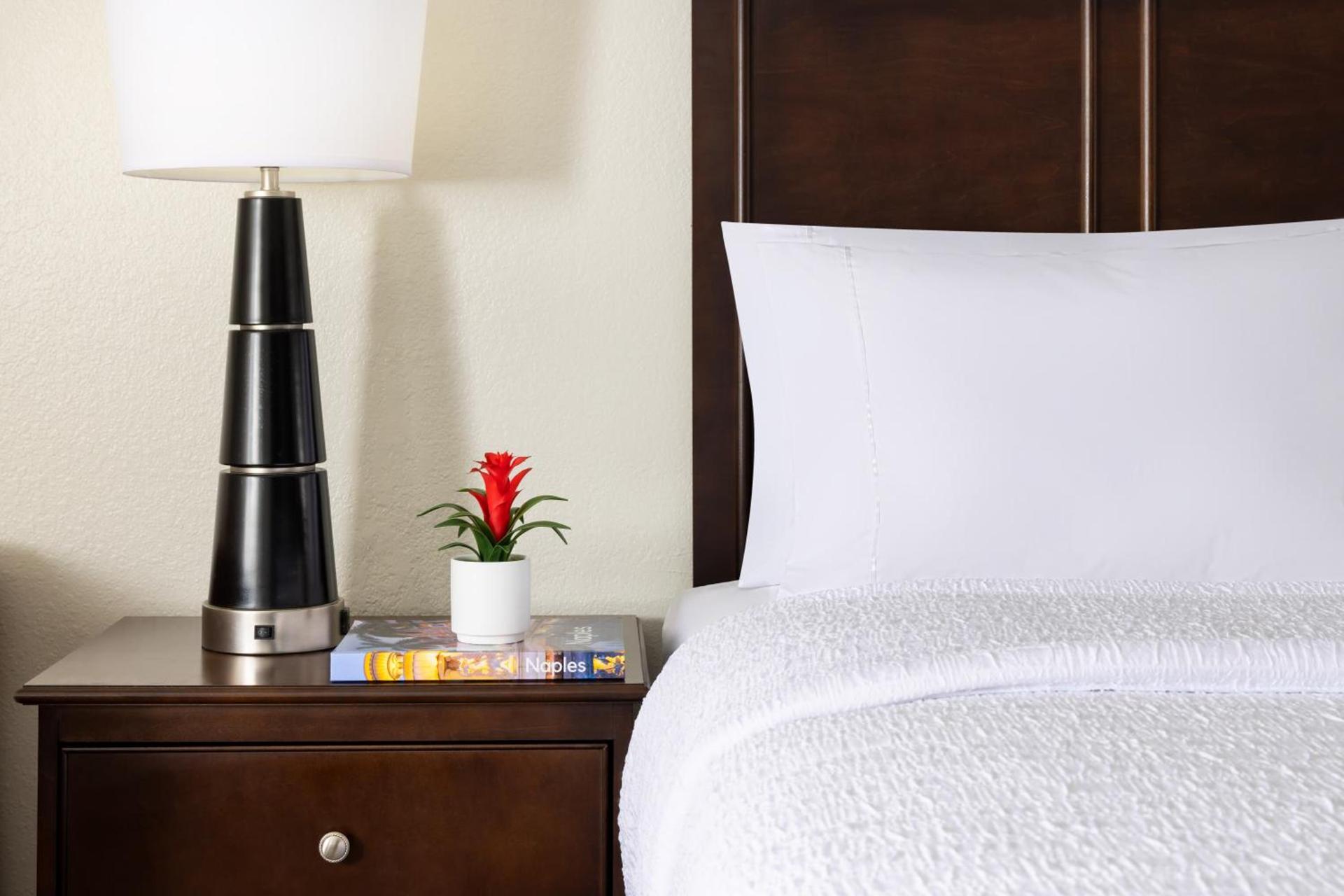 Hampton Inn Naples-Central photo 38