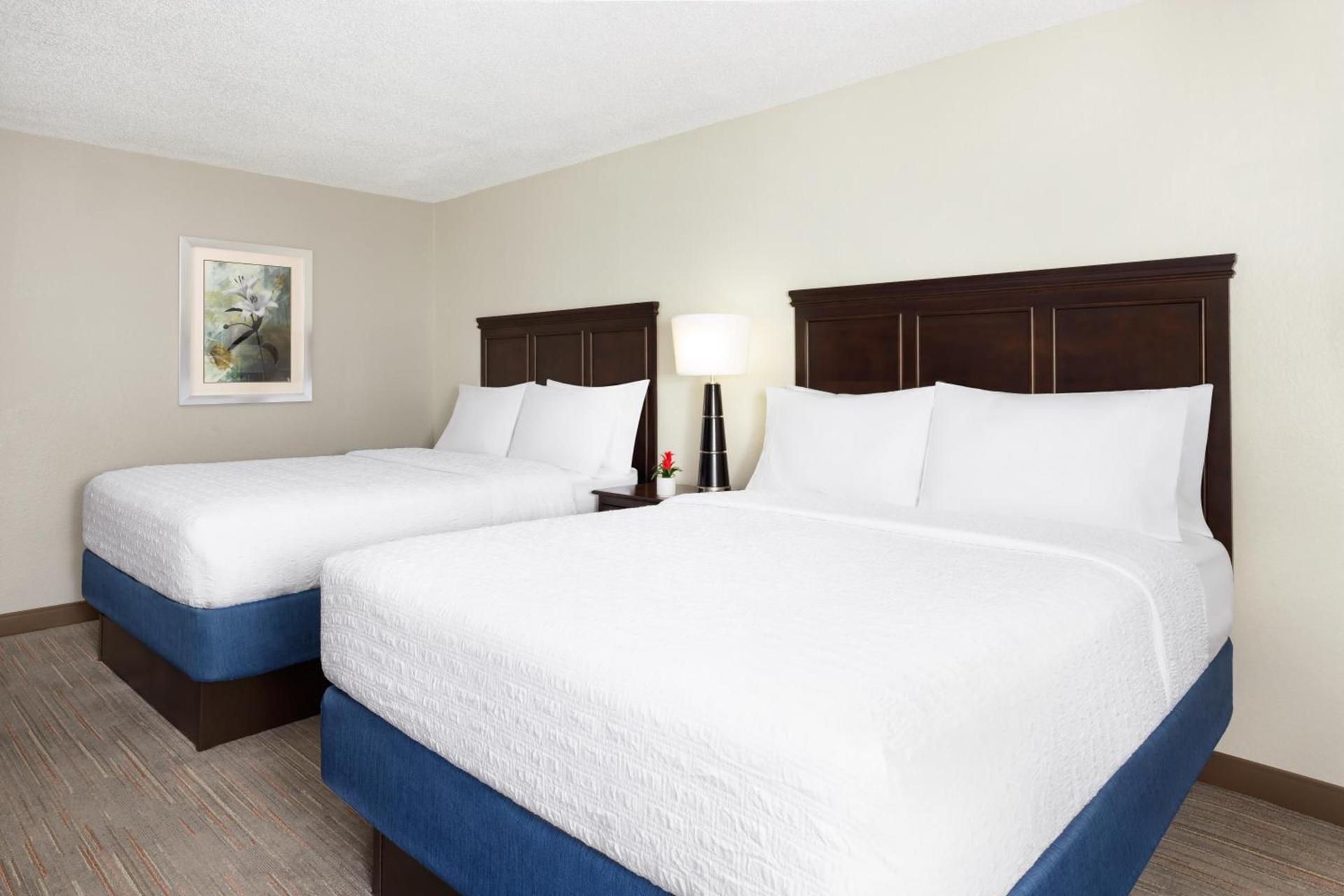 Hampton Inn Naples-Central photo 19