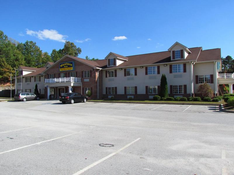 Western Inn & Suites Hampton photo 1