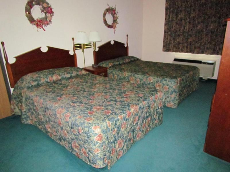 Western Inn & Suites Hampton photo 12