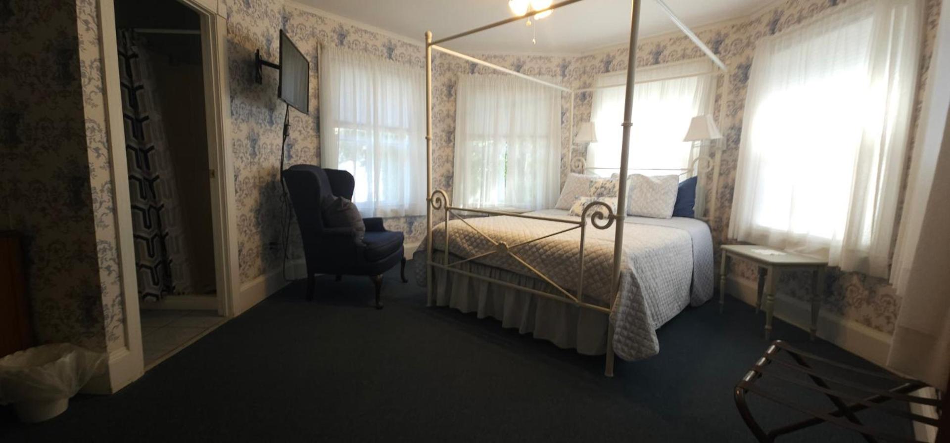 Old Orchard Beach Inn photo 79