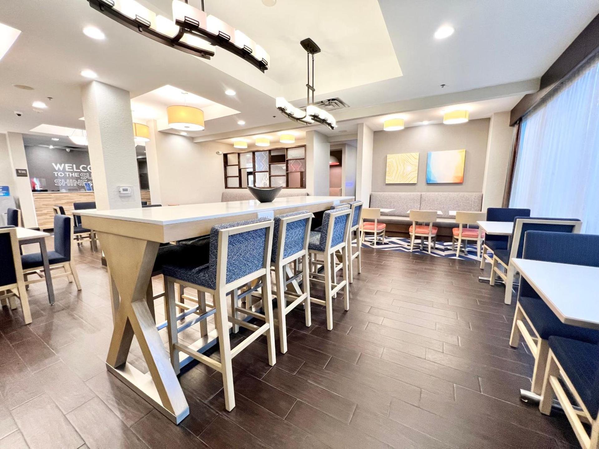 Hampton Inn Fort Walton Beach photo 60