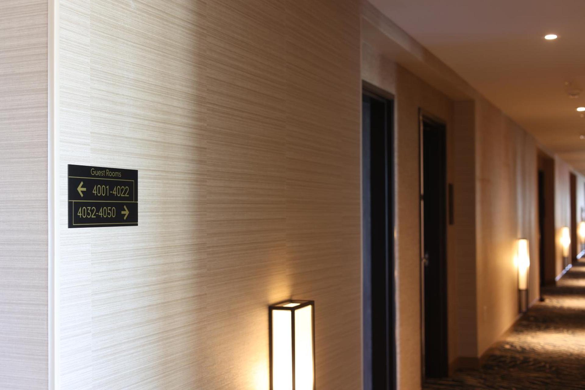 Cedartree Hotel Portland Hillsboro photo 18