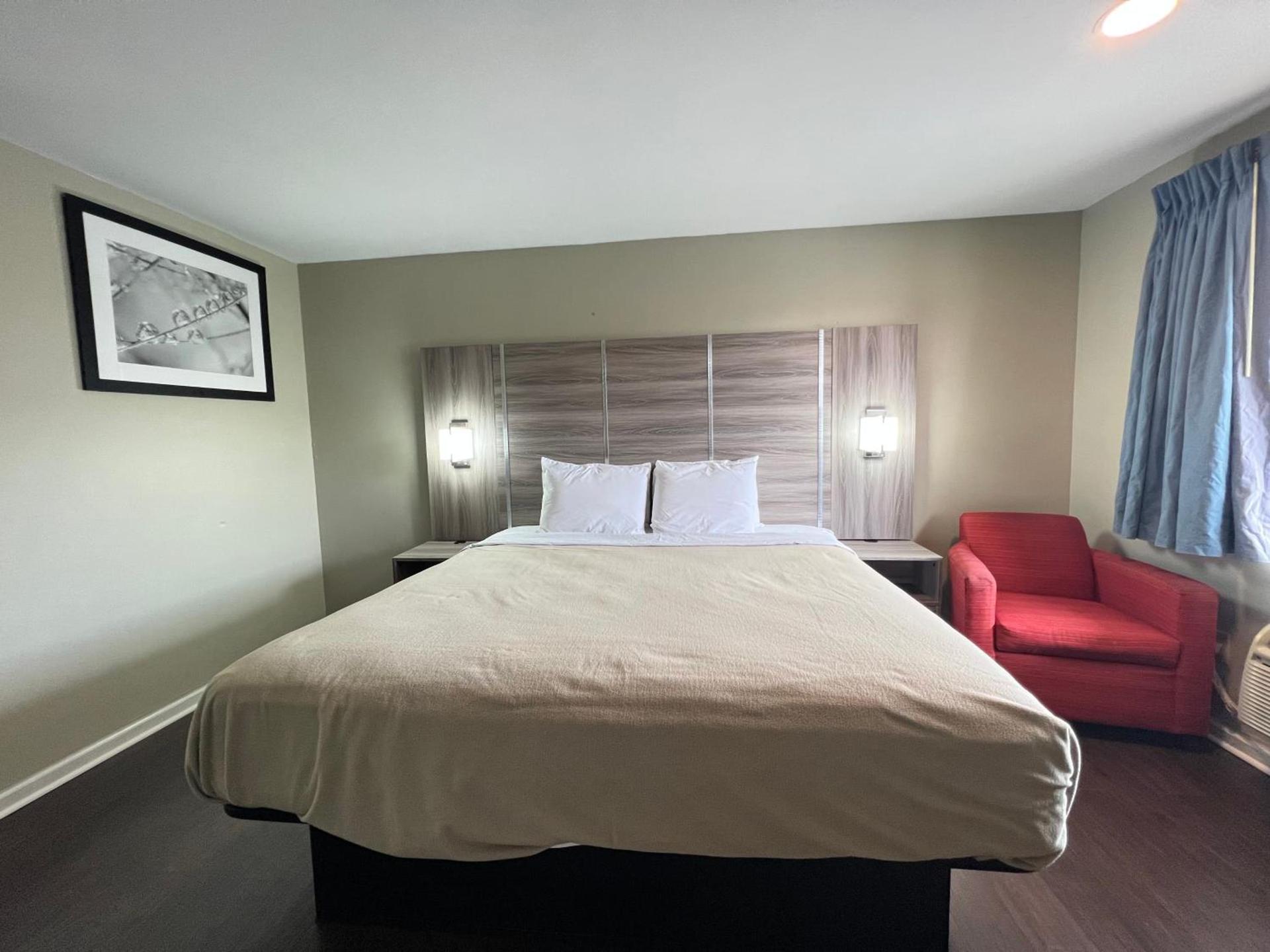 Travelodge by Wyndham Santee photo 14