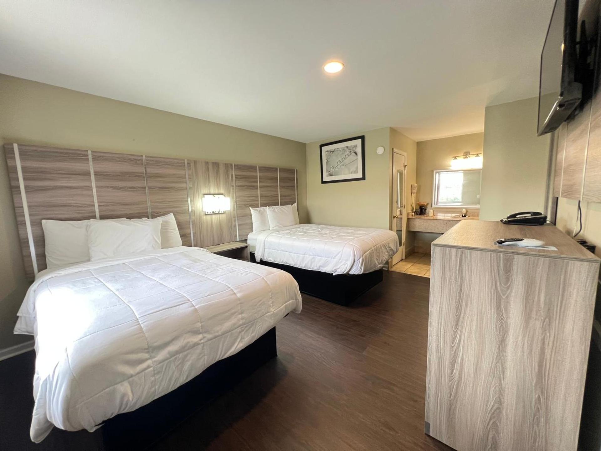 Travelodge by Wyndham Santee photo 19