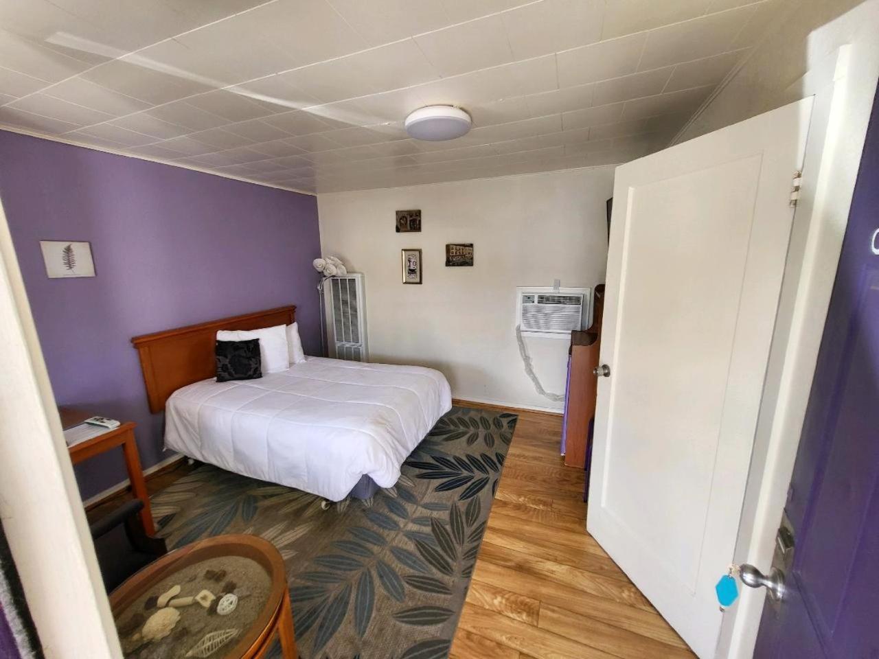 Rose's Motel photo 52