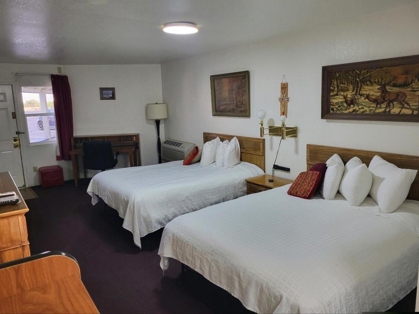 Rose's Motel photo 25