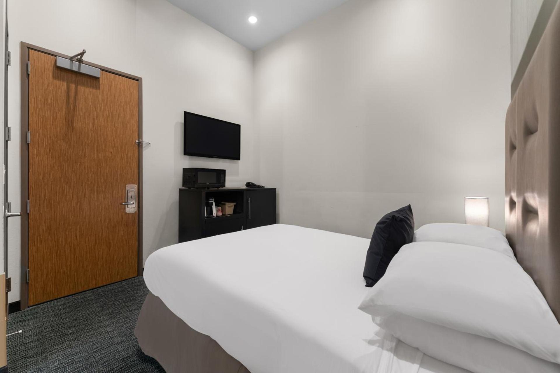 Quality Inn Philadelphia Center City photo 13
