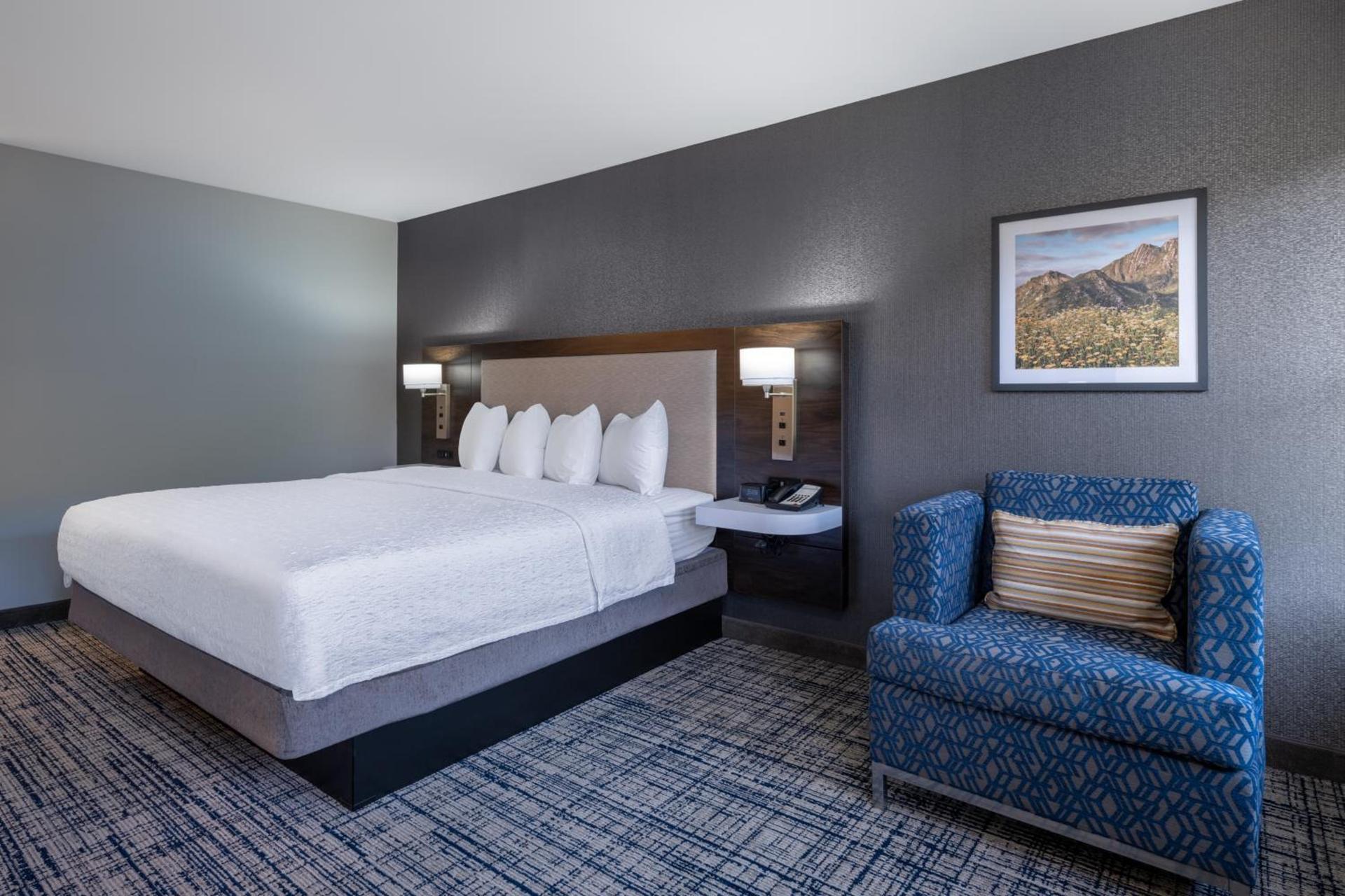 Hampton Inn & Suites Agoura Hills photo 79