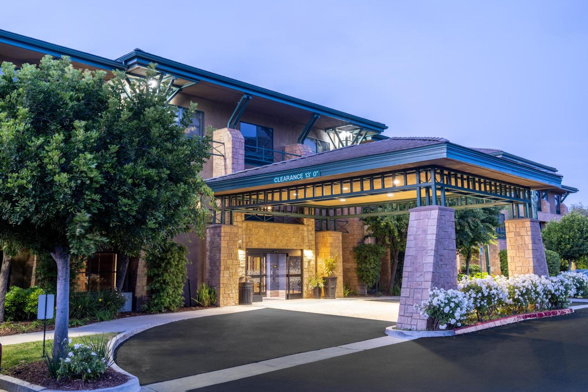 Hampton Inn & Suites Agoura Hills photo 44
