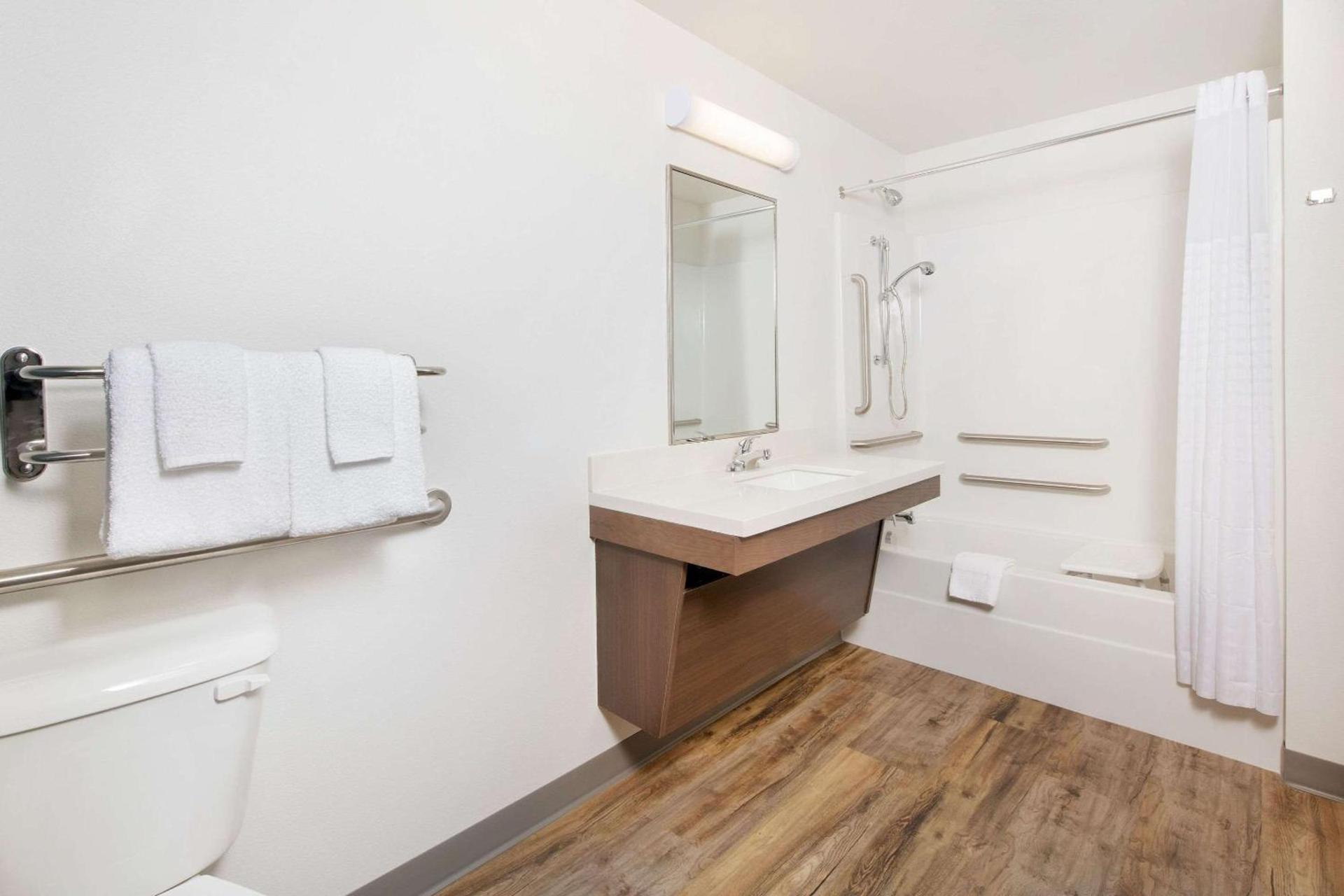 WoodSpring Suites Savannah Pooler photo 15