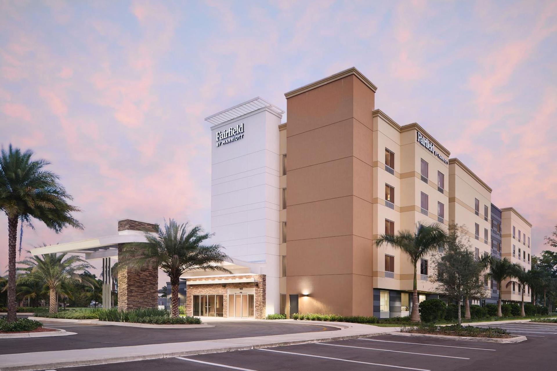 Fairfield Inn & Suites by Marriott Fort Lauderdale Northwest photo 2
