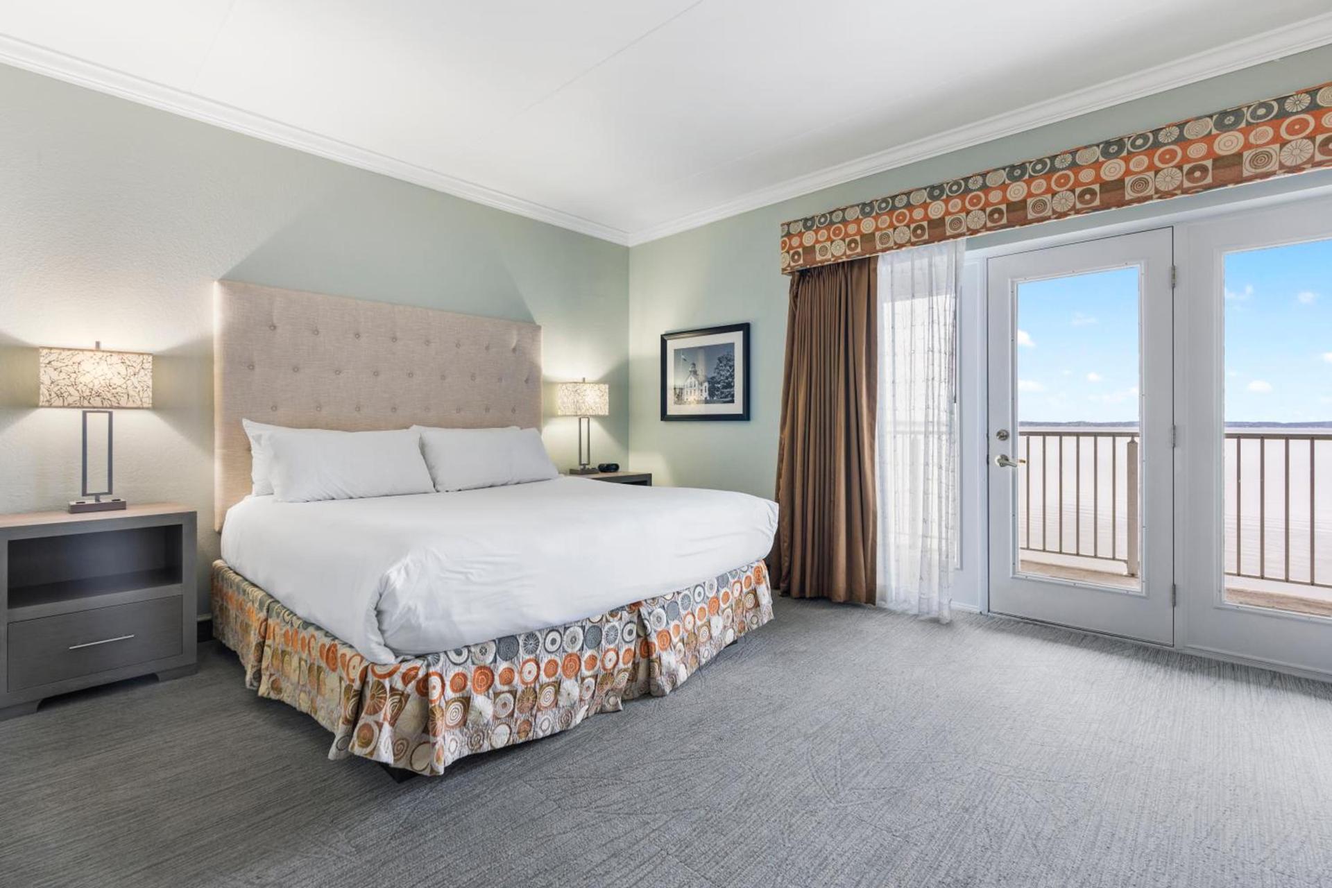Cherry Tree Inn & Suites photo 61