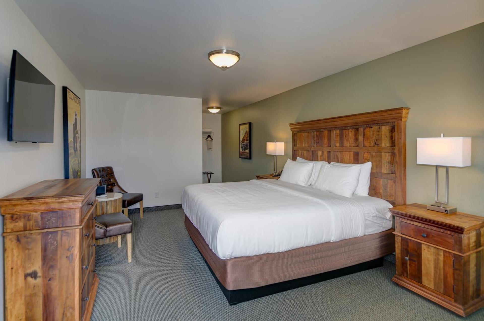 Roosevelt Hotel & Cabins - Yellowstone photo 23