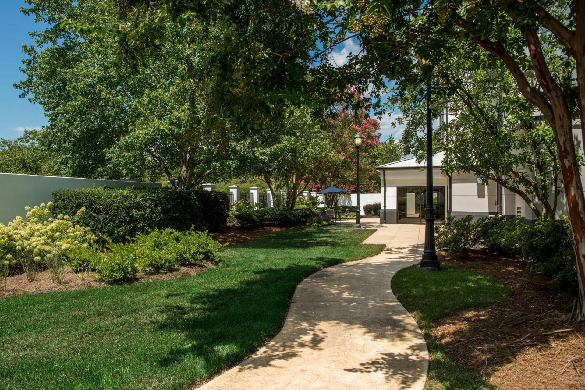 Courtyard by Marriott Charlotte Ballantyne photo 45