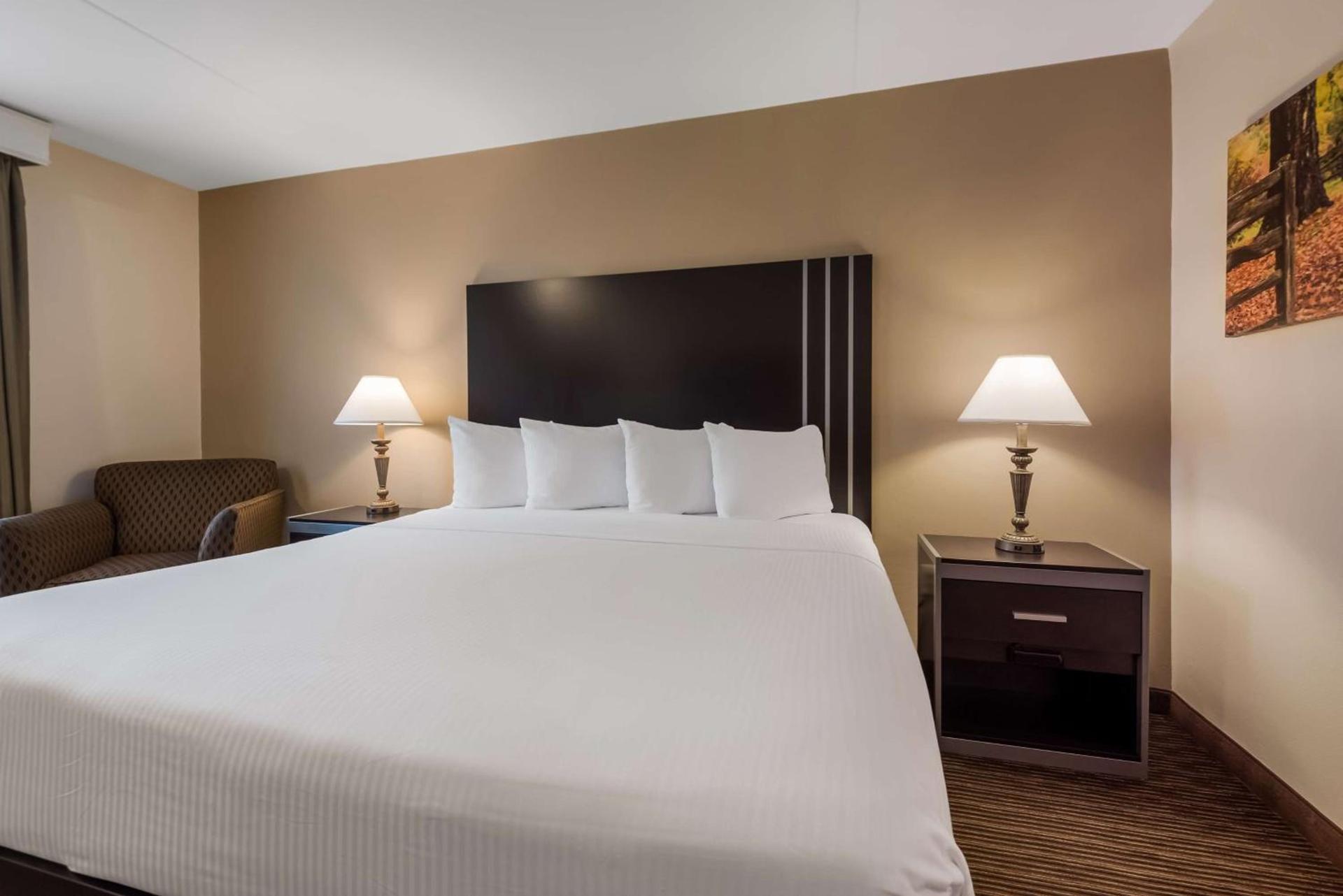 Best Western Philadelphia South - West Deptford Inn photo 13