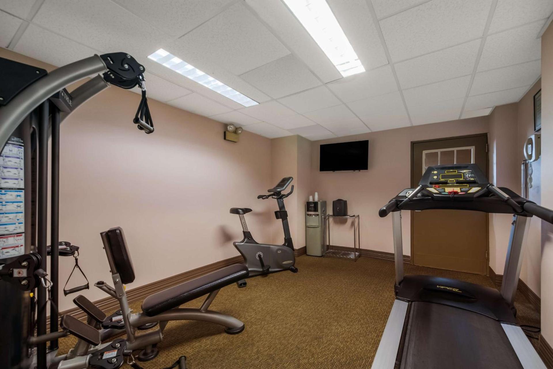 Best Western Philadelphia South - West Deptford Inn photo 3
