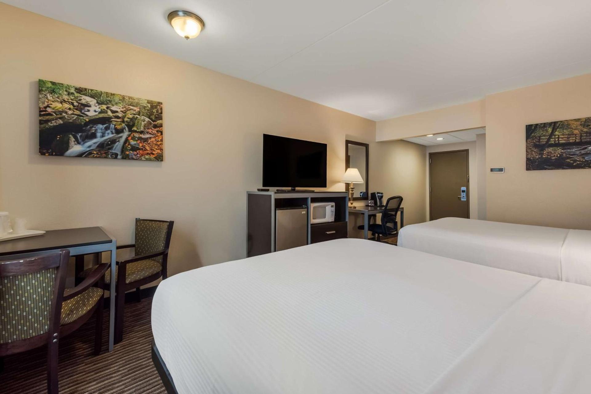 Best Western Philadelphia South - West Deptford Inn photo 19