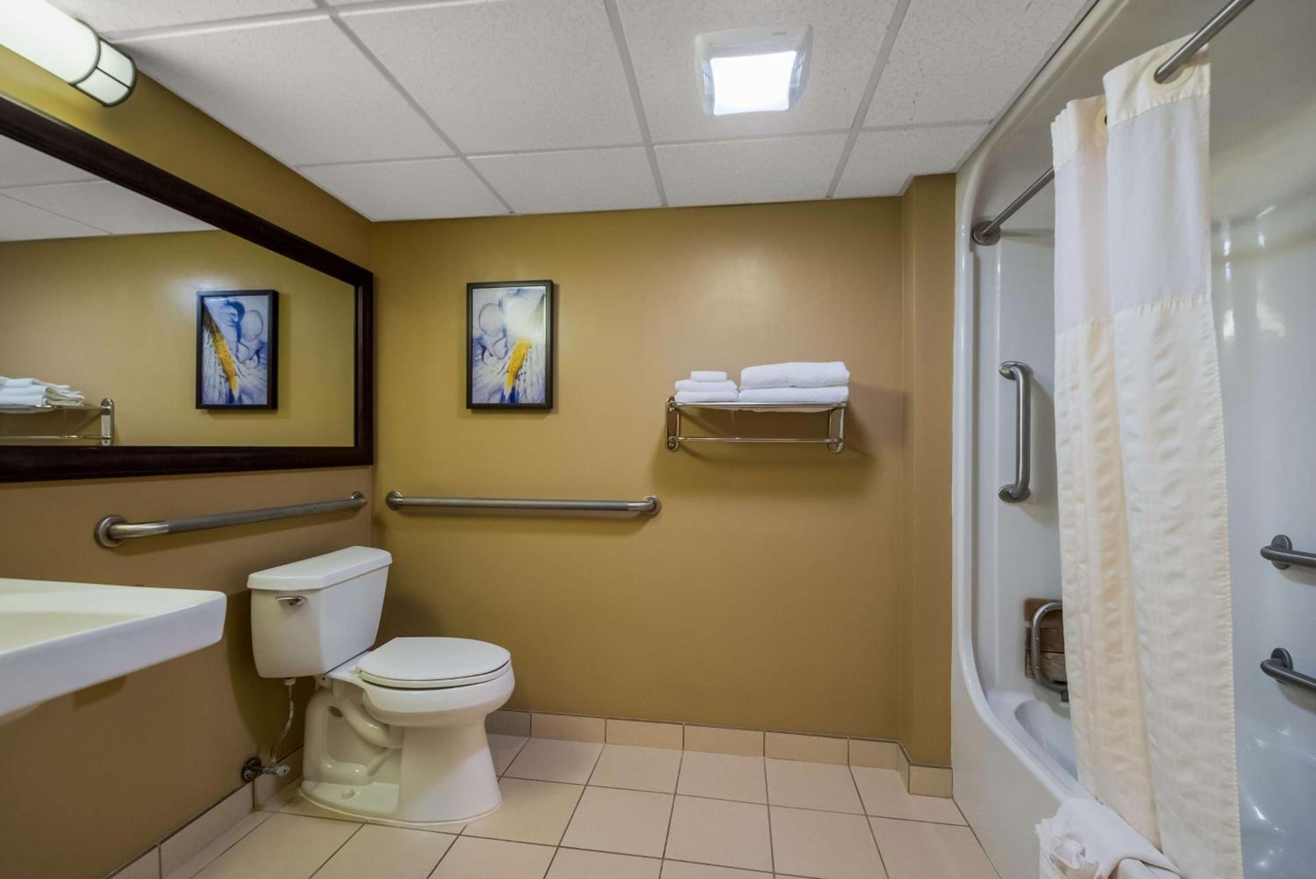 Best Western Philadelphia South - West Deptford Inn photo 20