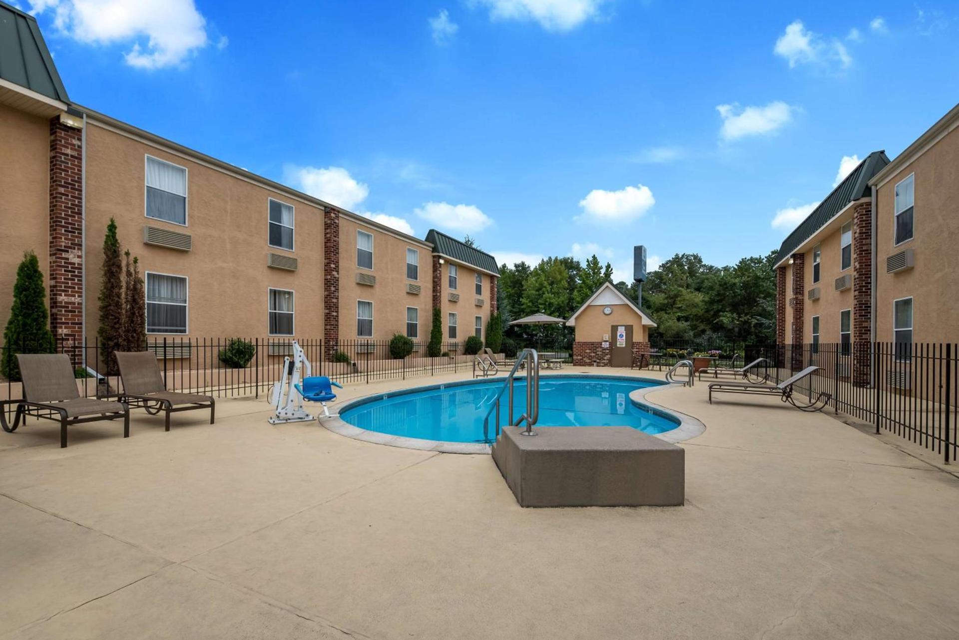 Best Western Philadelphia South - West Deptford Inn photo 30