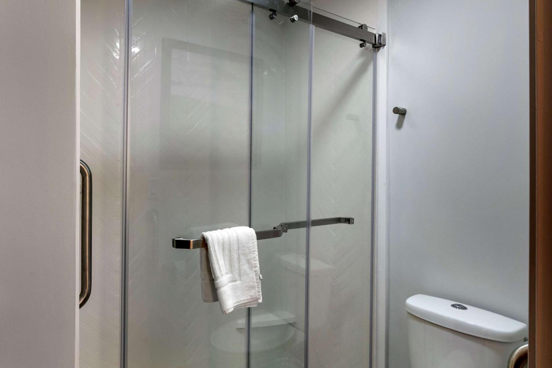 Best Western Executive Inn Kenosha - Pleasant Prairie photo 9