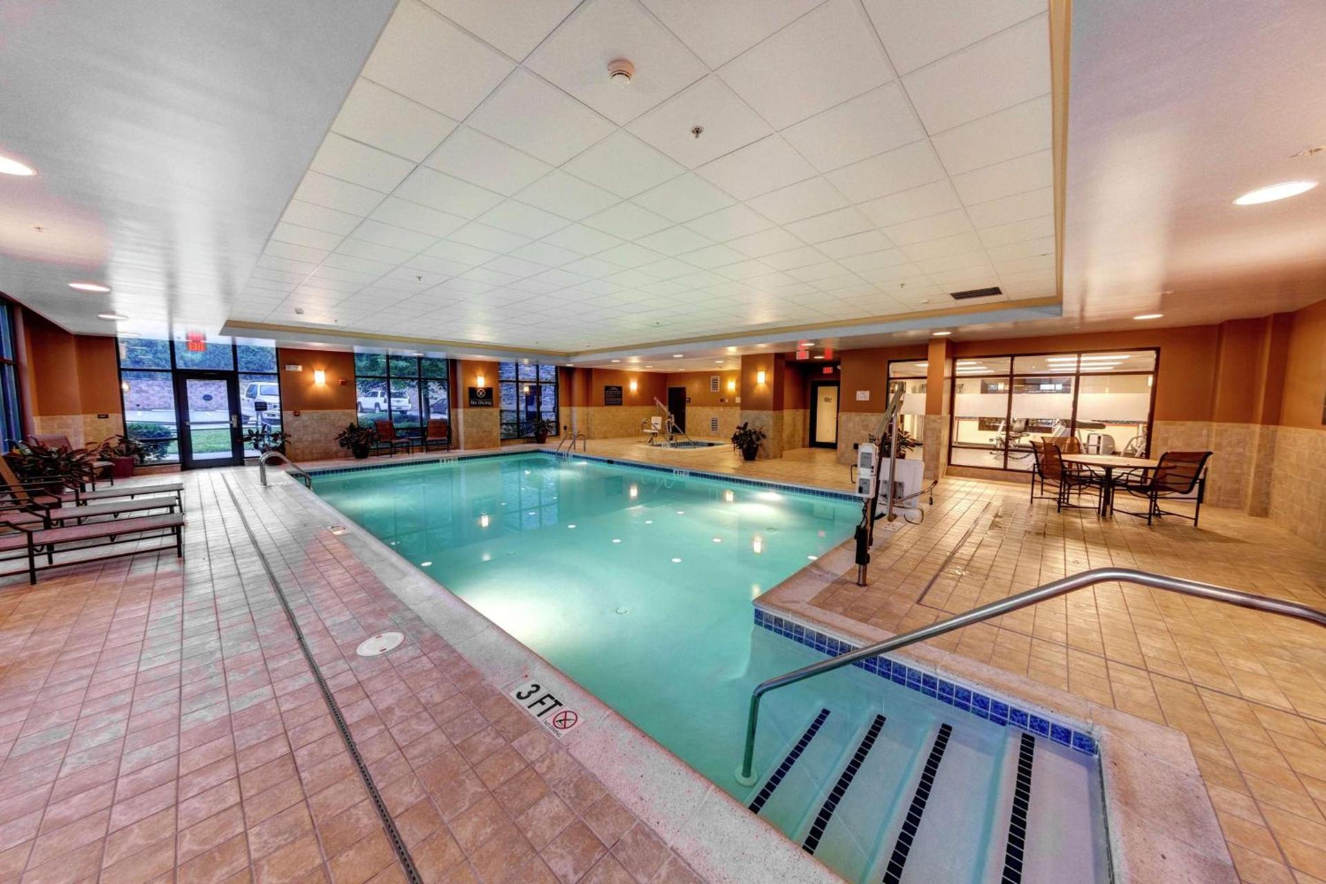 Hampton Inn & Suites Chadds Ford photo 9
