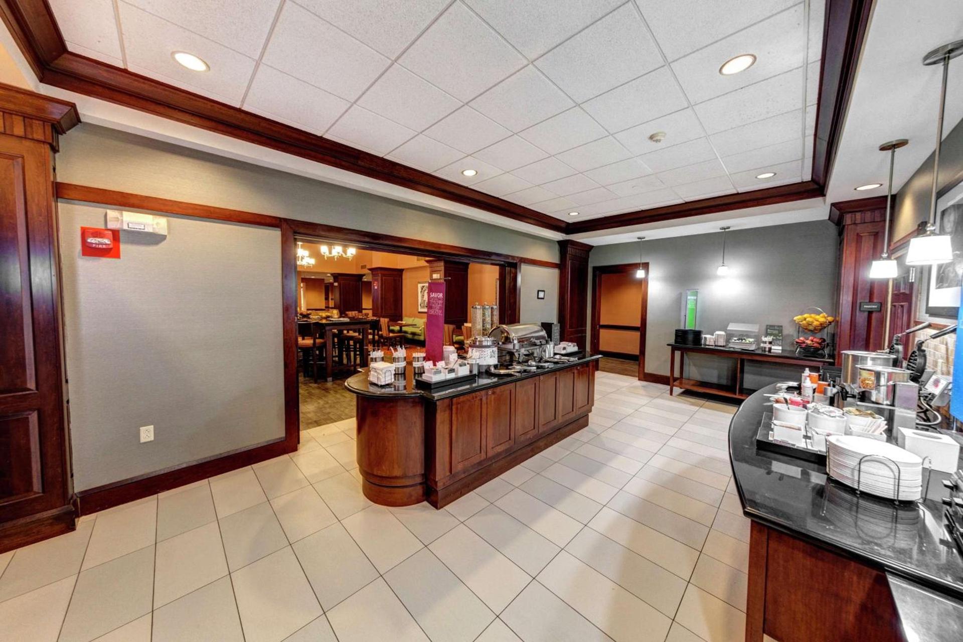 Hampton Inn & Suites Chadds Ford photo 12