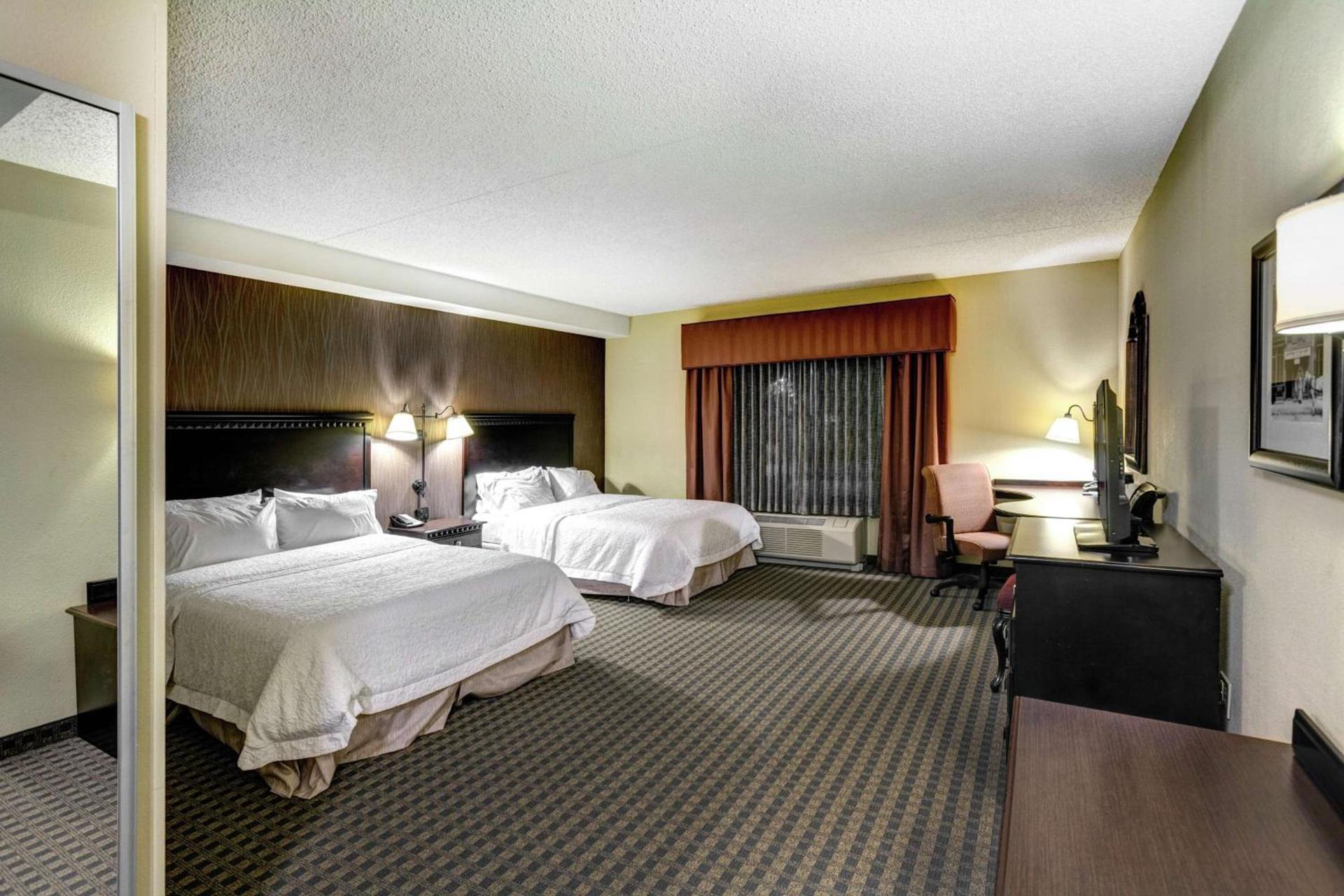 Hampton Inn & Suites Chadds Ford photo 19