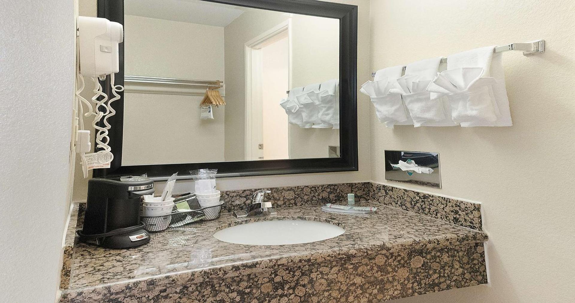 Best Western Amador Inn photo 35