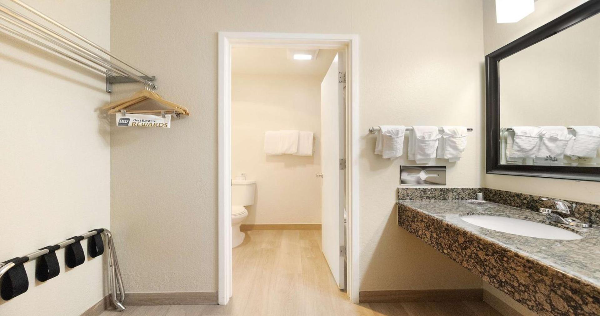 Best Western Amador Inn photo 38