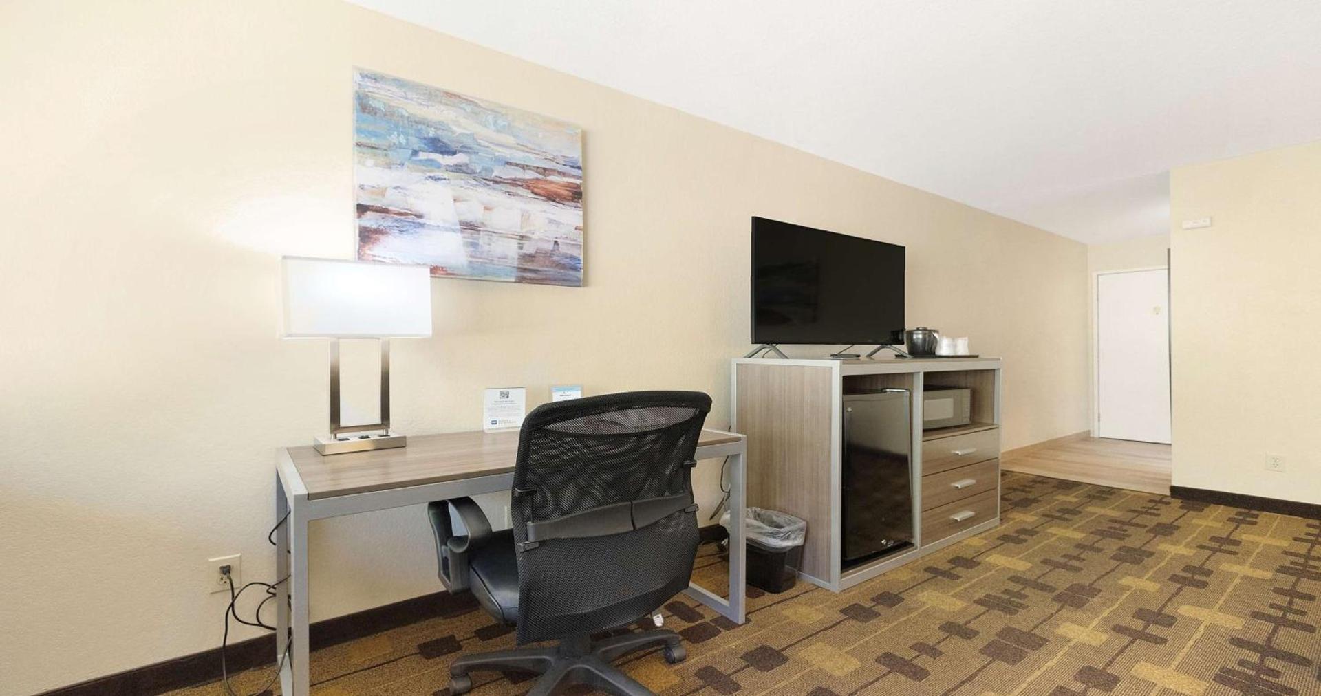 Best Western Amador Inn photo 40