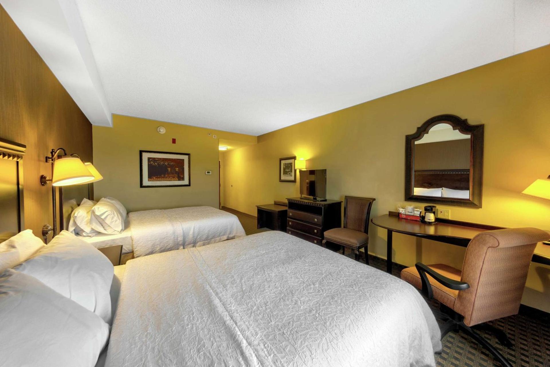 Hampton Inn & Suites Chadds Ford photo 24