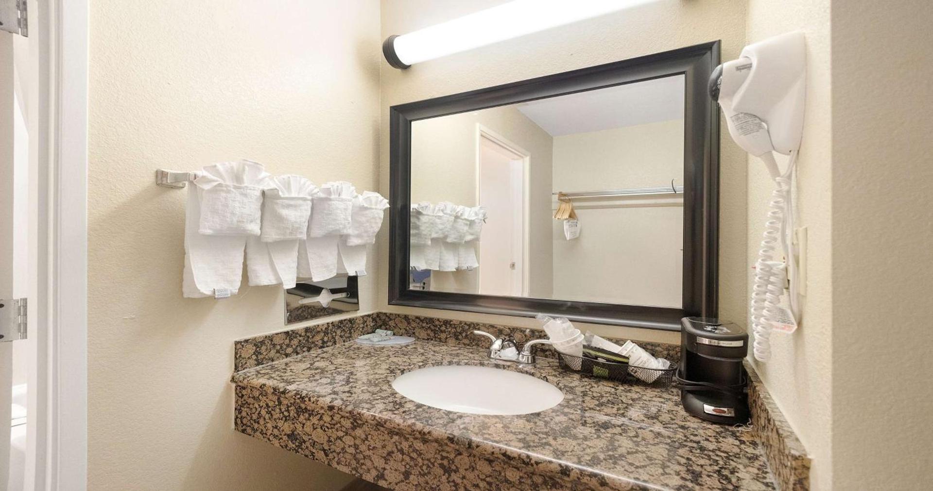 Best Western Amador Inn photo 43