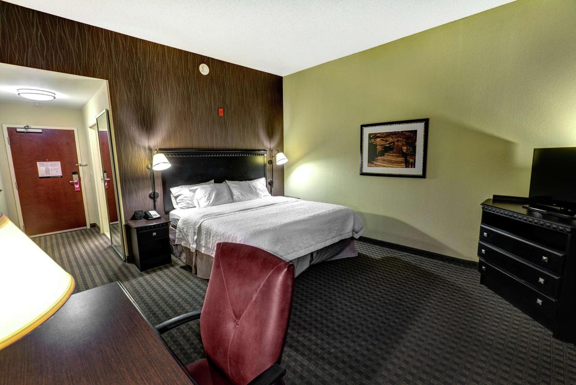 Hampton Inn & Suites Chadds Ford photo 28