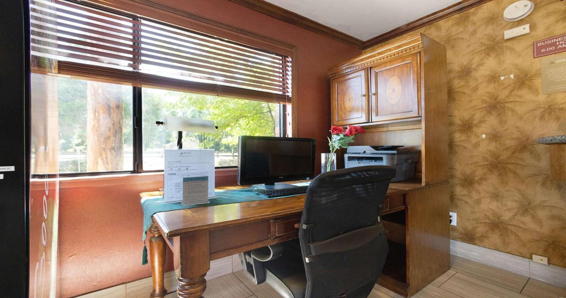 Best Western Amador Inn photo 64