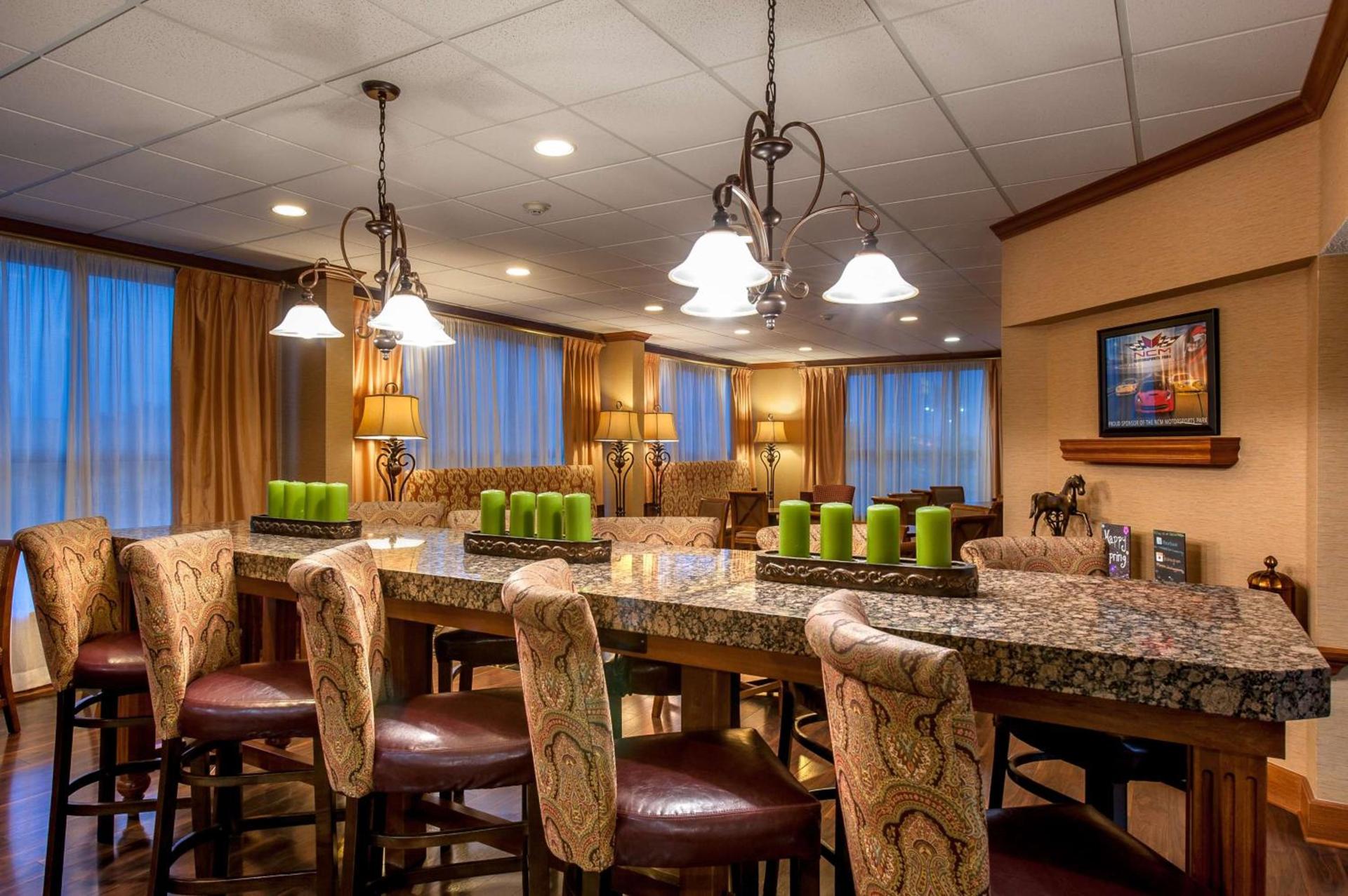 Hampton Inn Bowling Green KY photo 4