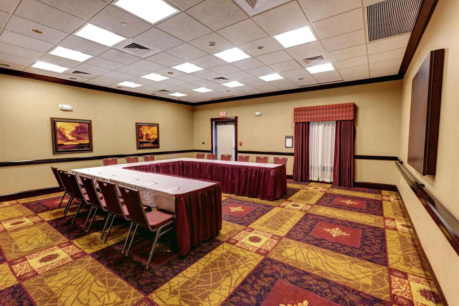 Hampton Inn & Suites Chadds Ford photo 38