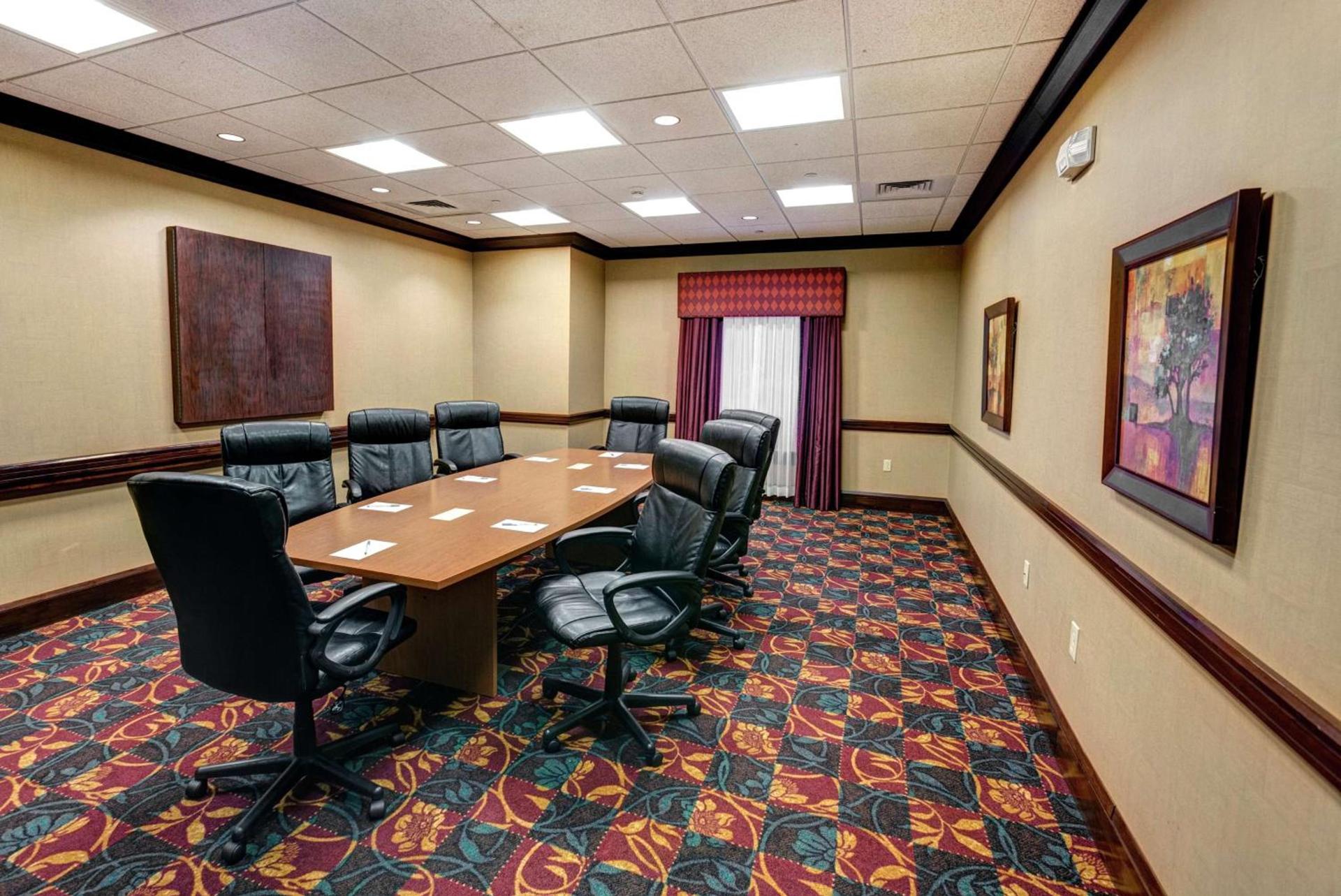 Hampton Inn & Suites Chadds Ford photo 40