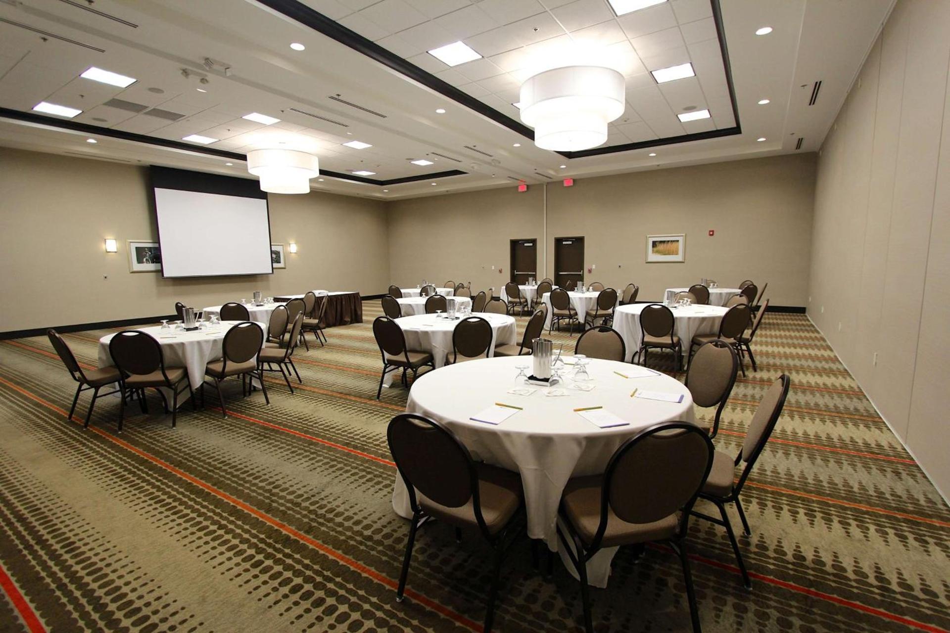Hilton Garden Inn Findlay photo 37