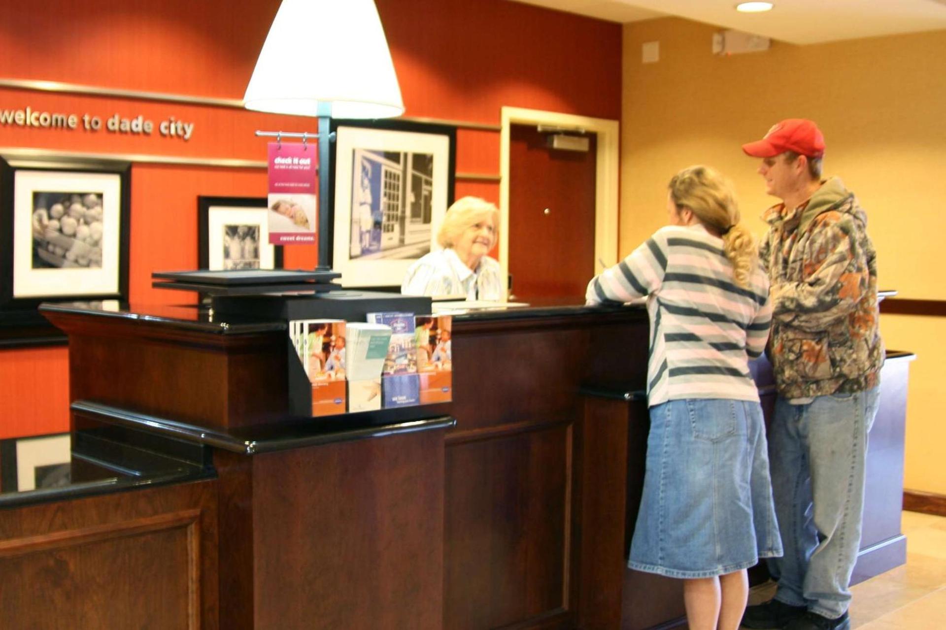 Hampton Inn Dade City - Zephyr Hills photo 3