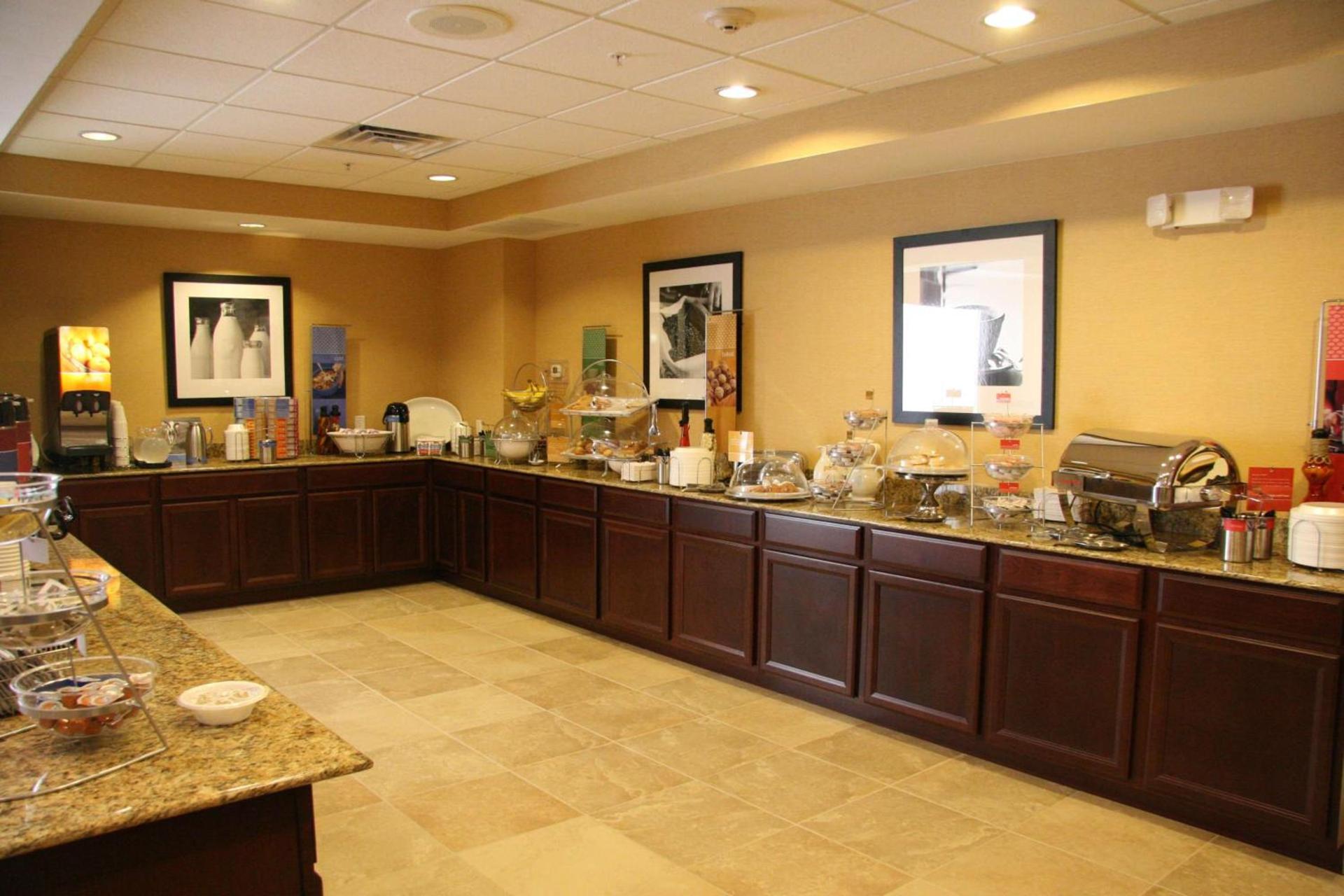 Hampton Inn Dade City - Zephyr Hills photo 5