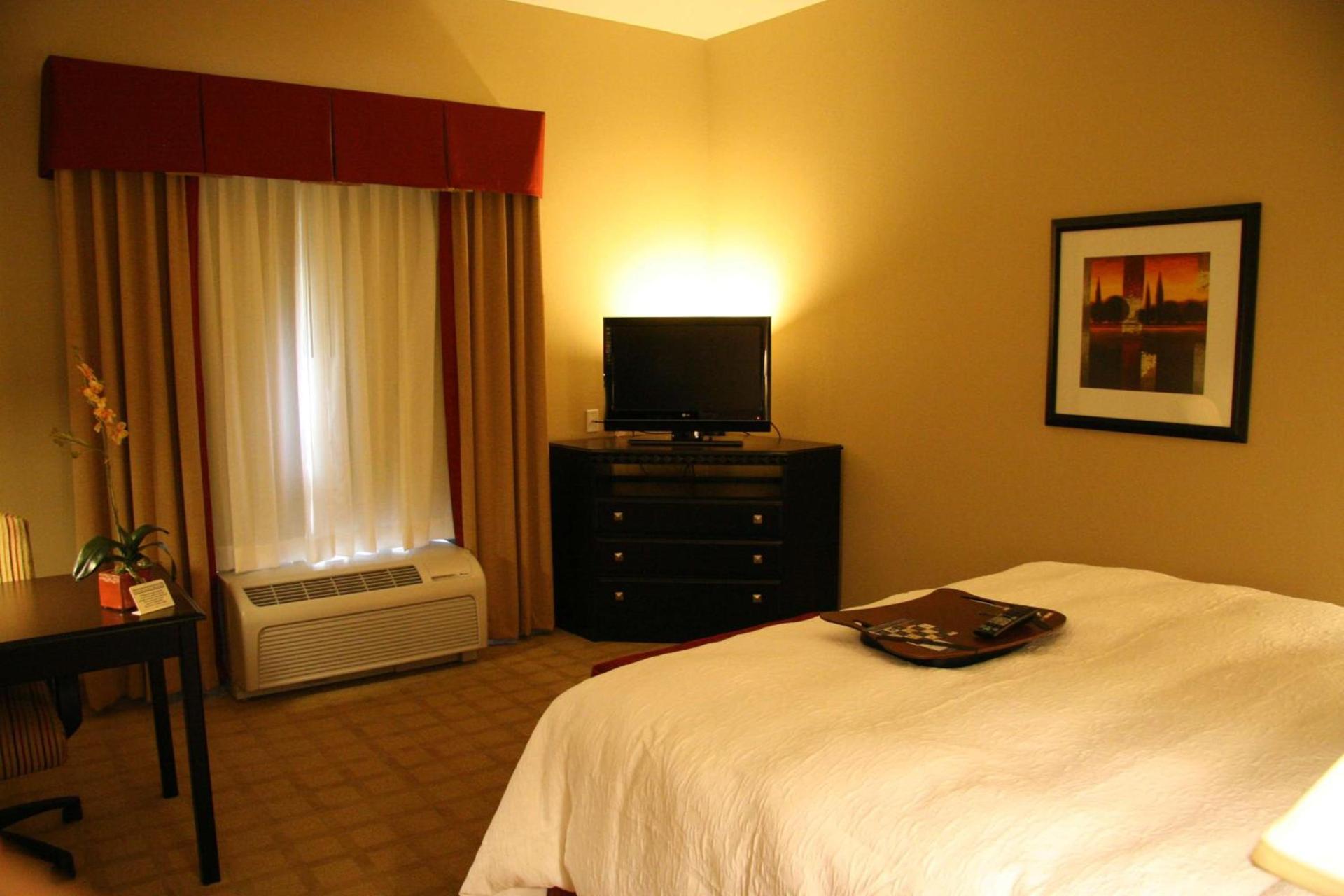 Hampton Inn Dade City - Zephyr Hills photo 19