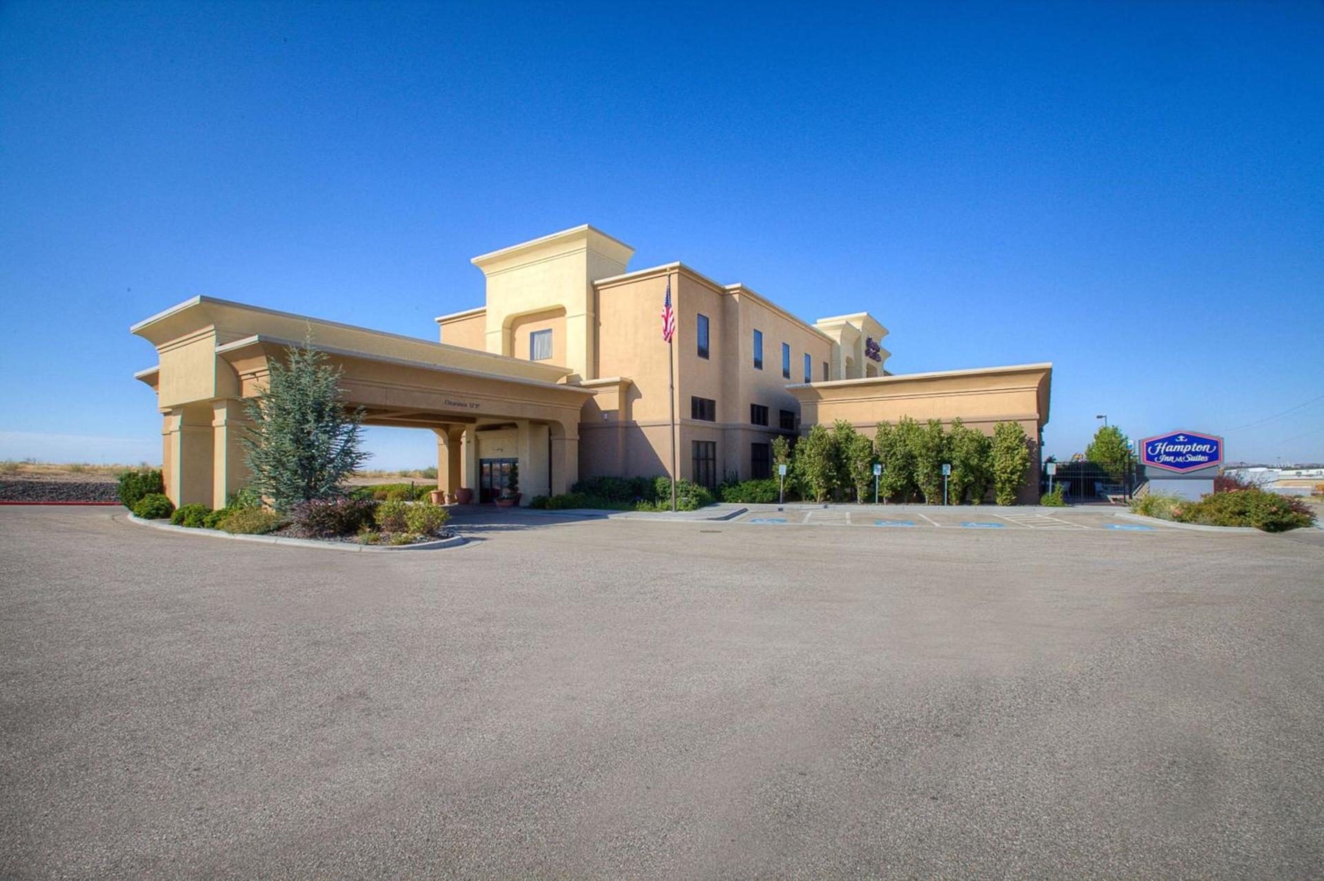 Hampton Inn & Suites Mountain Home photo 2