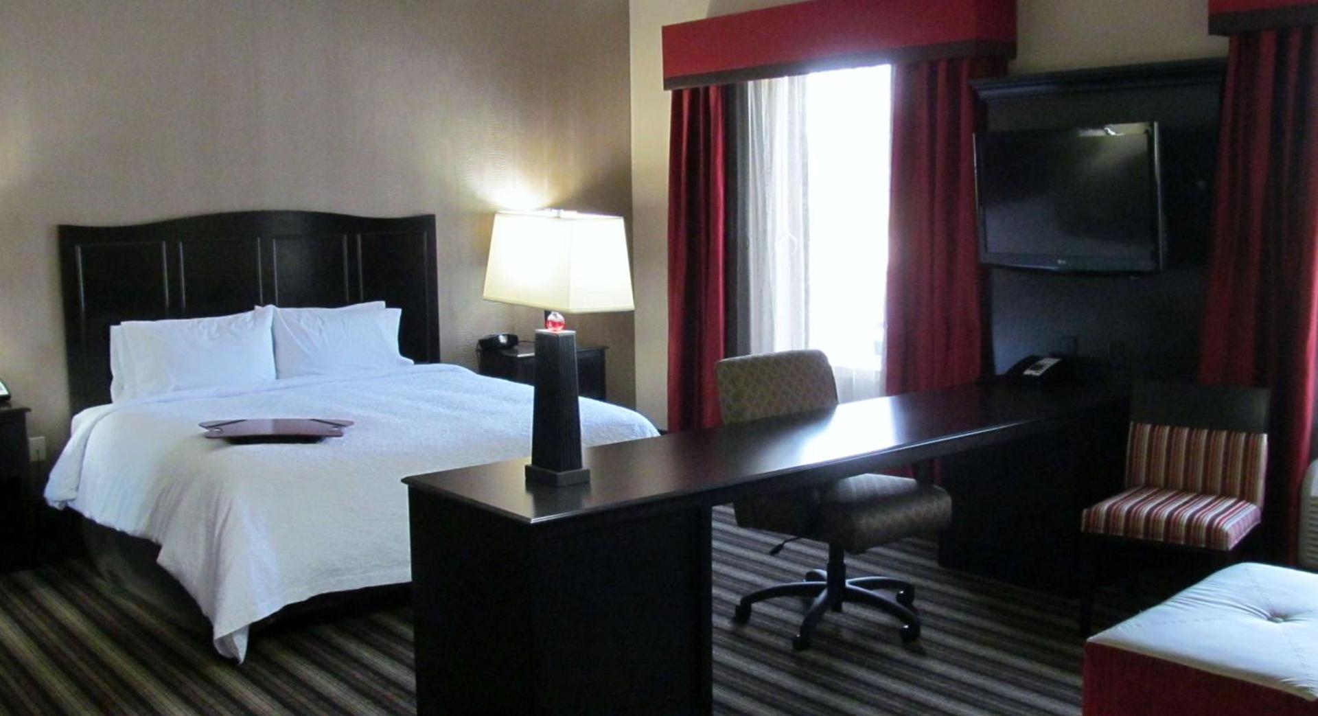 Hampton Inn and Suites Hope photo 26