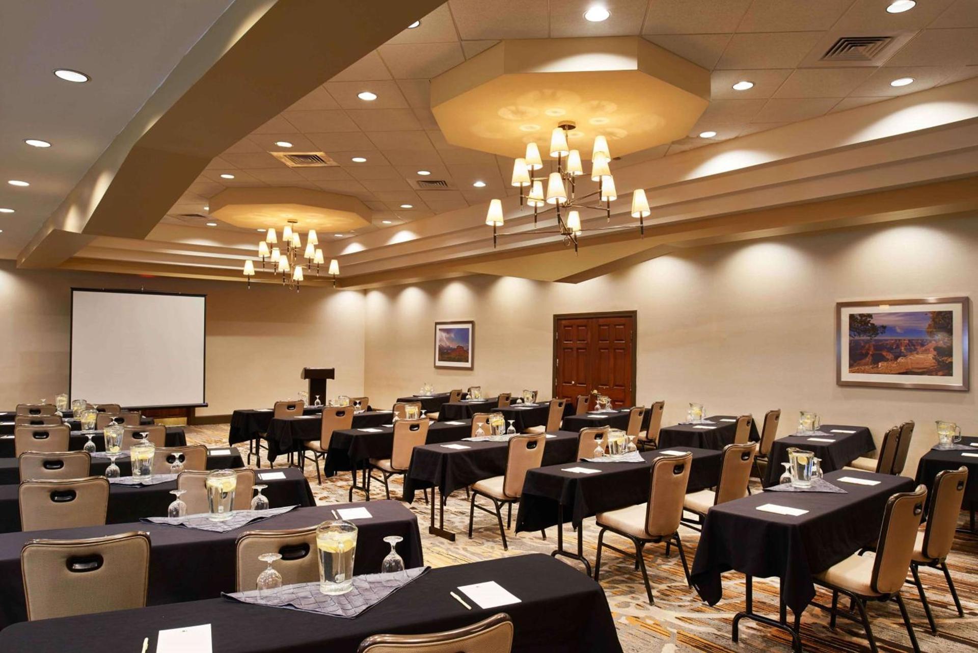 DoubleTree by Hilton Hotel Flagstaff photo 54