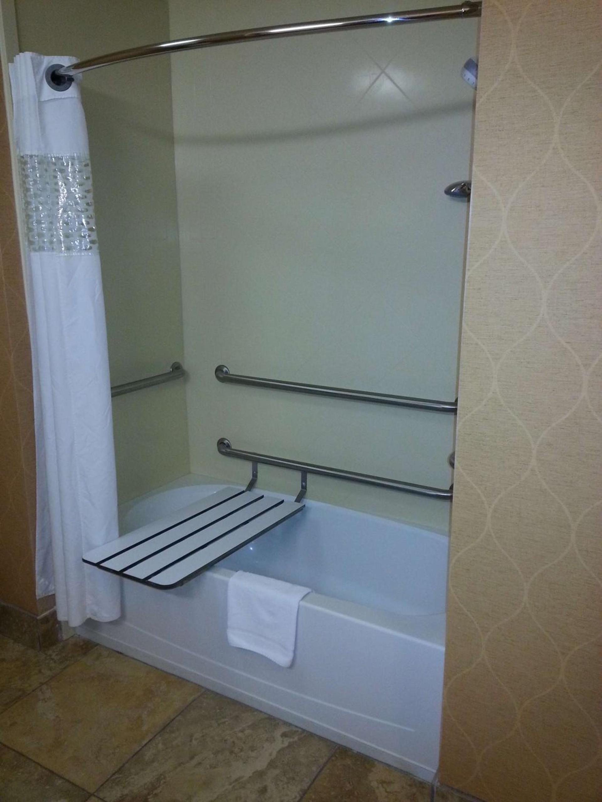 Hampton Inn & Suites Sevierville at Stadium Drive photo 12