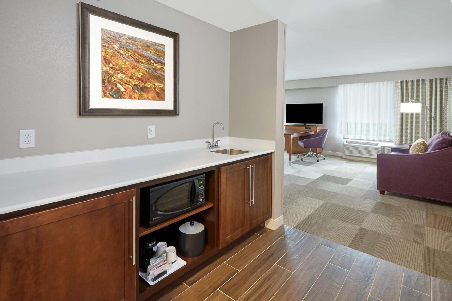 Hampton Inn Fond du Lac photo 19