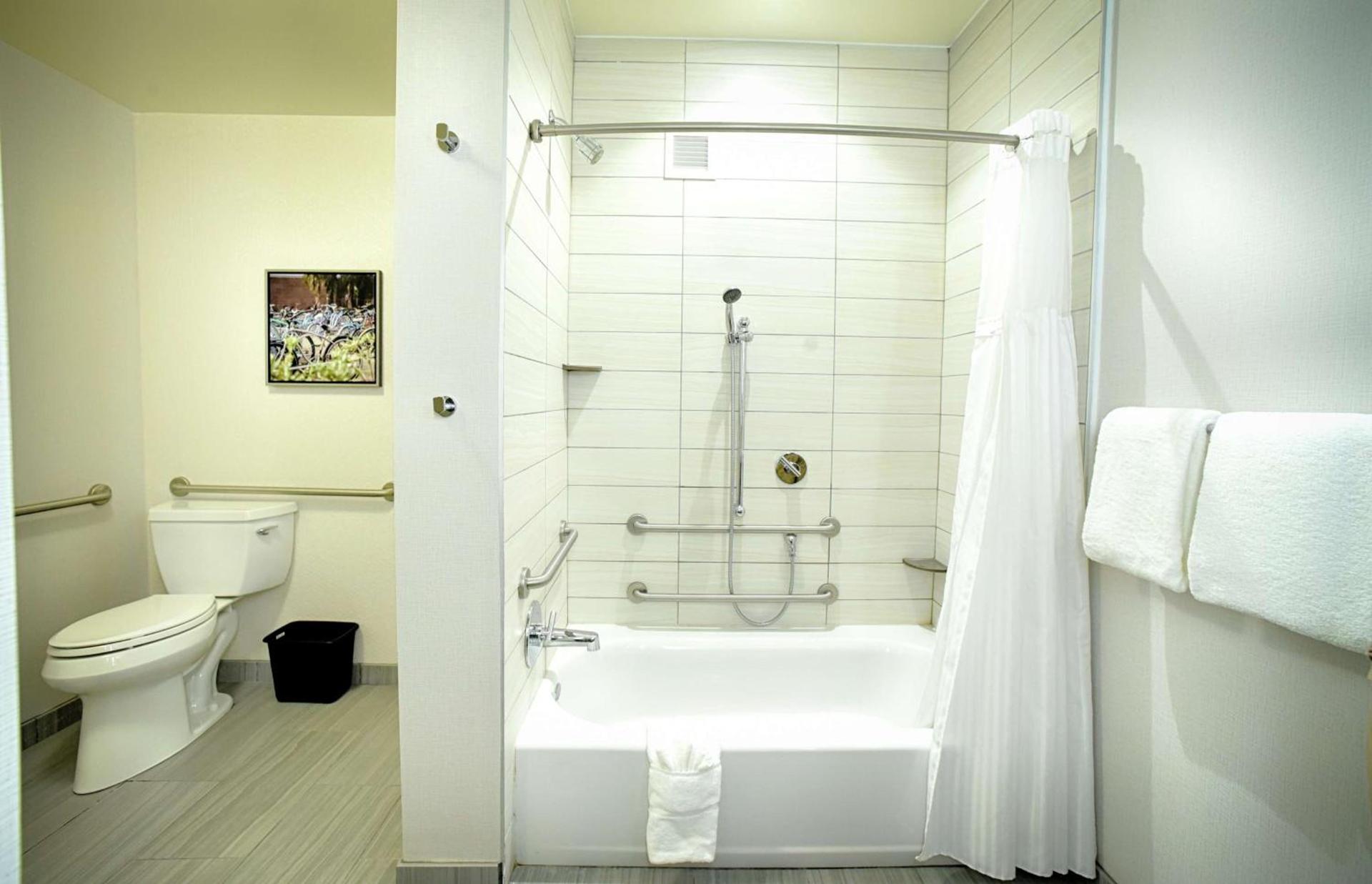 Hilton Garden Inn Santa Barbara/Goleta photo 41