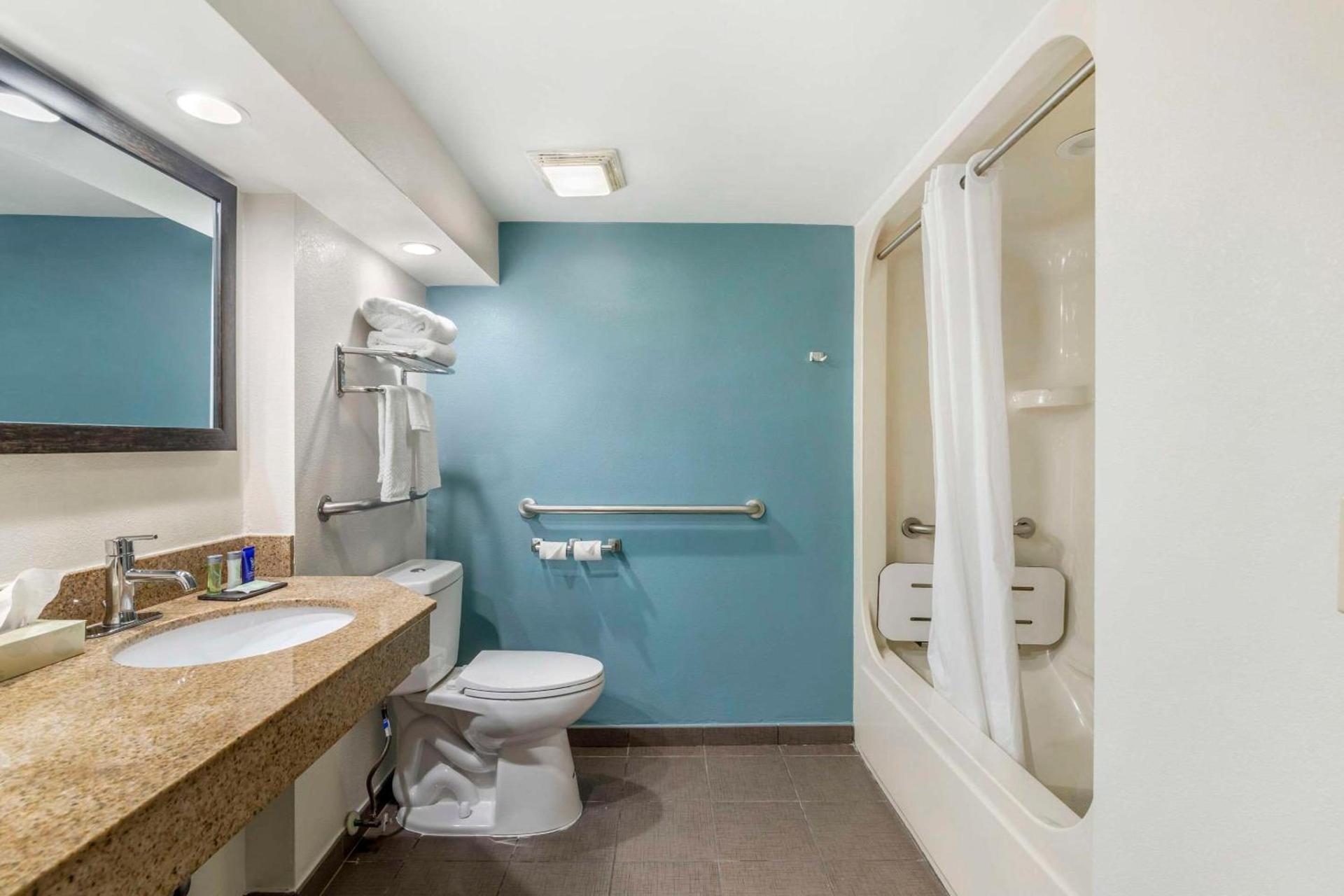 Sleep Inn Mt Pleasant - Charleston photo 5