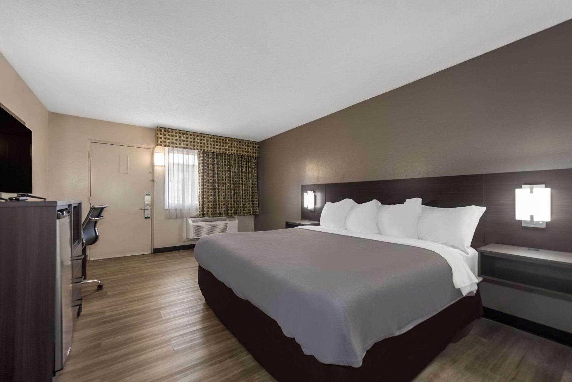 Quality Inn Charleston - West Ashley photo 14
